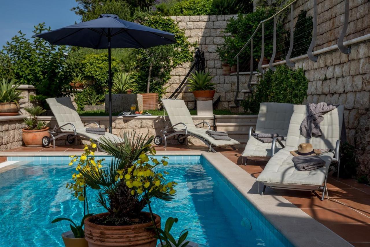 Luxury Beachfront Palace With Private Pool And Jacuzzi By The In Villa Dubrovnik
